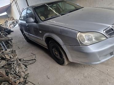 ленивец на вольво: Daewoo Magnus: 2002 г., Бензин, Седан — 3