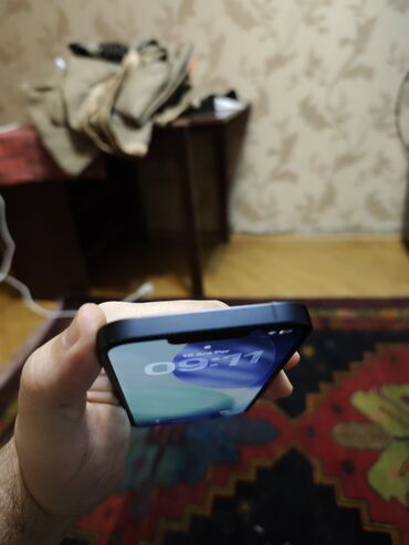 Apple iPhone: IPhone 13, 128 GB, Midnight, Face ID — 5