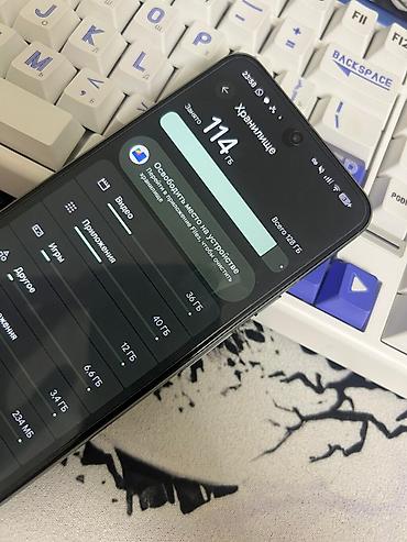 ram 8gb: Google Pixel 8, Б/у, 128 ГБ, цвет - Серый, eSIM — 9