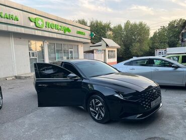 продаю авто мерс: Hyundai : 2021 г., Автомат, Гибрид, Седан