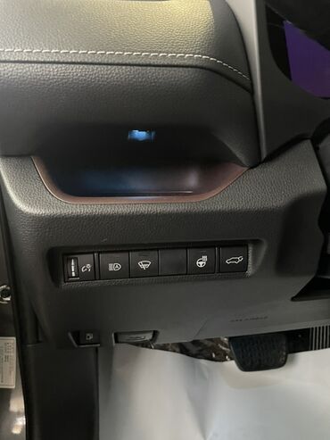 Toyota: Toyota RAV4: 2020 г., 2.5 л, Вариатор, Гибрид, Кроссовер — 16