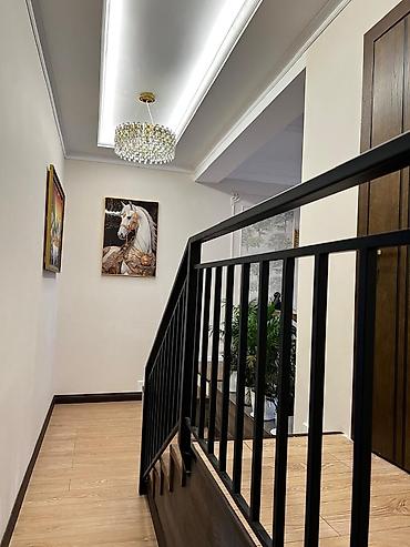 сниму с подселением комнату: 200 м², 5 комнат — 5