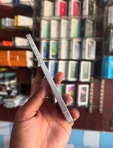 ref iphone: IPhone 12, 128 GB, Starlight, Zəmanət, Simsiz şarj, Face ID — 3
