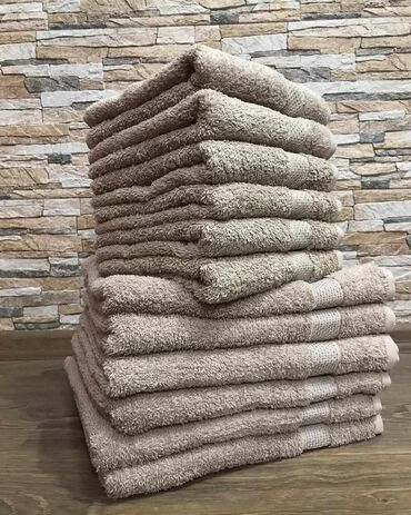 Pesak: Kupaći peškiri 70x140
DEBLJI
Cena 650 dinara
Ik — 5