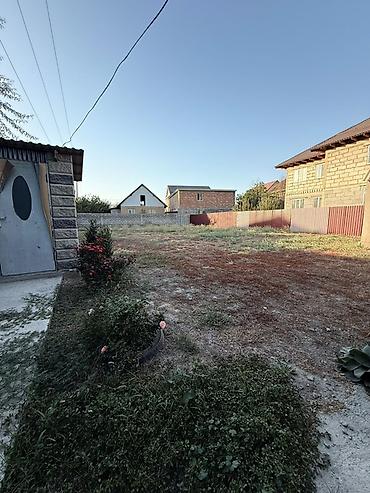 Продажа квартир: Продаётся участок с небольшим домом в районе Кожзавода. Всего 10 — 18