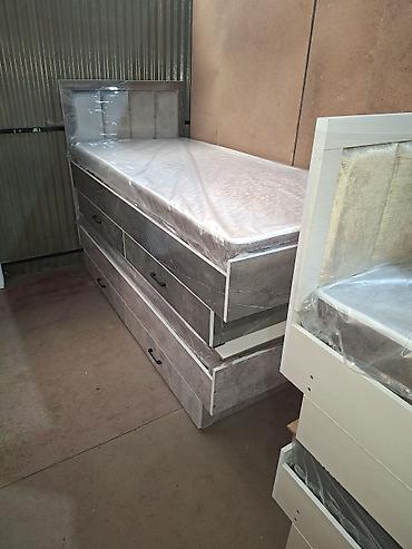 bunk bed: Односпальная кровать, Новый, С матрасом, длина - 200 см — 2