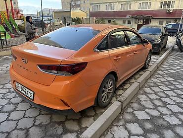 Hyundai: Hyundai Sonata: 2018 г., 2 л, Автомат, Газ, Седан — 9