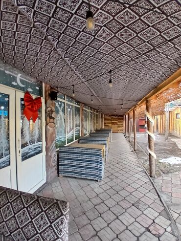 Рестораны, кафе: Продаю действующий бизнес в районе Кызыл-Аскер по проспекту Дэн — 18