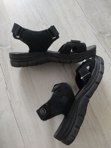 обувь мужской 41: Продаю сандали новые привезены с Турции