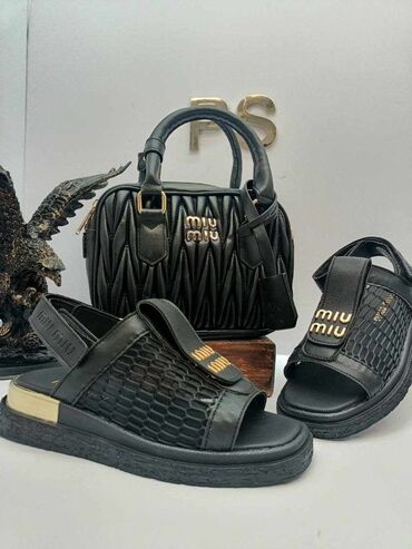 stefano sandale 2023: Sandals