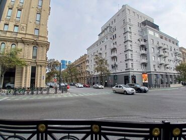 Köhnə tikili: Bakı, 2 otaqlı, Köhnə tikili, m. Sahil, 52 kv. m — 18