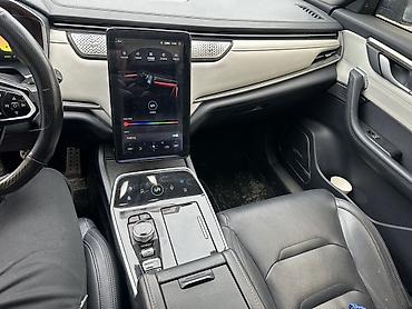 JMEV: JMEV EX5: 2020 г., 0.1 л, Вариатор, Электромобиль, Кроссовер — 12