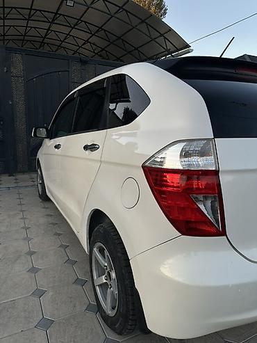 киргизия машины купить: Honda Edix: 2004 г., 1.7 л, Автомат, Бензин, Минивэн — 7