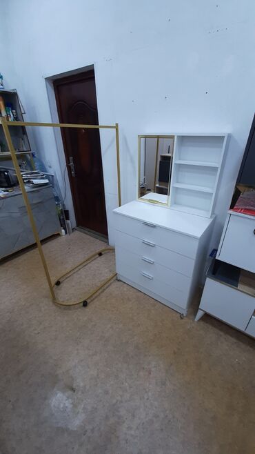 Мебель на заказ: Мебель на заказ, Спальня, Стол, Тумба — 11