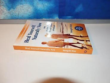 second hand: Heal yourself naturally now hongchi xiaomek povez 22,8 cmstanje kao — 1