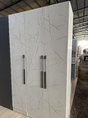 Шифоньеры, шкафы для одежды: Шифоньер, шкаф для одежды, Прямой — 11