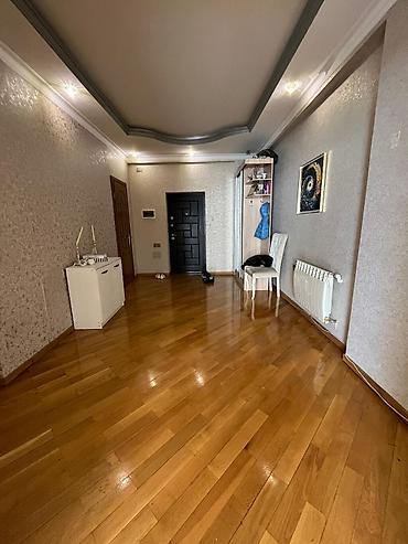 Daşınmaz əmlak: 3 otaqlı, Yeni tikili, 132 kv. m — 6
