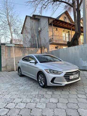 hyundai gran: Hyundai Elantra: 2017 г., 2 л, Автомат, Бензин, Седан