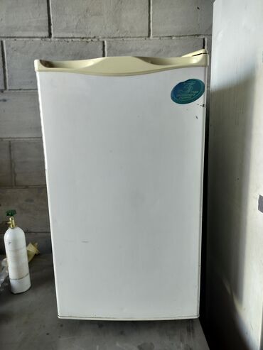 тараза бу: Муздаткыч Beko, Колдонулган, Кичи муздаткыч, De frost (тамчы), 55 * 80 * 55