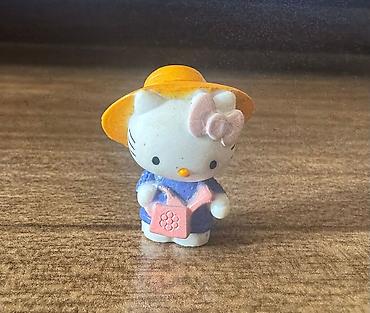 Oyuncaq fiqurlar: Kinder.1 eded - 1 azn. Barter var — 14