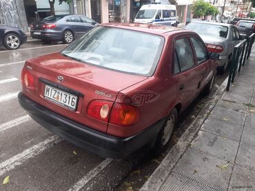 Toyota Corolla: 1.3 l. | 1998 έ. Λιμουζίνα