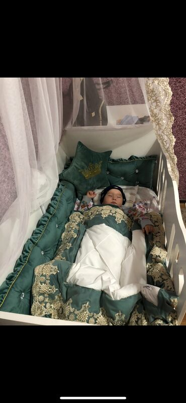 Детские односпальные кровати: Детская односпальная кровать, Б/у, Для девочки, Для мальчика, С матрасом, Дерево, Бесплатная доставка — 9