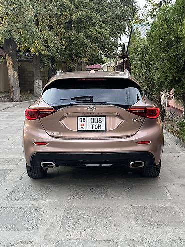 Infiniti: Infiniti : 2018 г., 2 л, Робот, Бензин, Кроссовер — 8