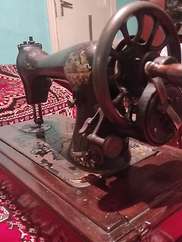 Vintage mexaniki tikiş maşını – Singer Manufacturing Co. - Marka və