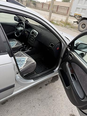 hozon neta l: Toyota Avensis: 2002 г., 1.8 л, Механика, Бензин, Универсал — 8