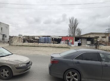 Kommersiya daşınmaz əmlakının satışı: Sumqayıt şəhəri Səməd Vurğun küşəsində yerləşən 1000 kv. m anbar, 800 -da lalafo.az — 37 Kommersiya daşınmaz əmlakının satışı: Sumqayıt şəhəri Səməd Vurğun küşəsində yerləşən 1000 kv. m anbar, 800 — 37