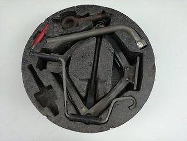 Alfa Romeo 147-156 alat u tocku. Alfa Romeo 147-156 alat u tocku