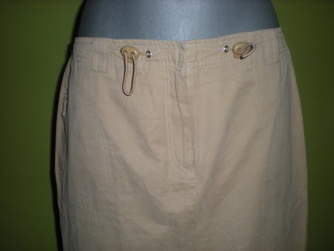 kaputi sa kapuljacom: M (EU 38), Maxi, color - Beige