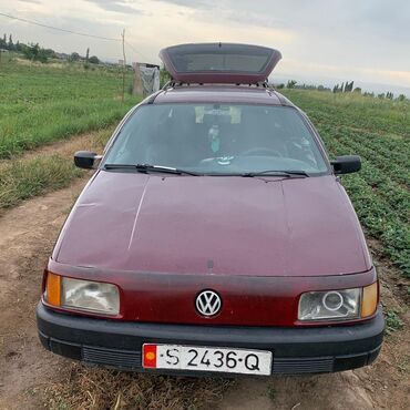 дом на колеса: Volkswagen Passat Variant: 1990 г., 2 л, Механика, Бензин