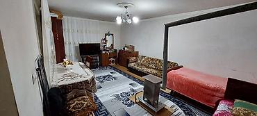 Həyət evləri və villaların satışı: 3 otaqlı, 64 kv. m, Orta təmir — 10