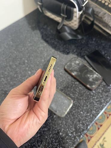 Apple iPhone: IPhone 12 Pro Max, Б/у, 128 ГБ, Золотой, Защитное стекло, Чехол, Кабель — 11