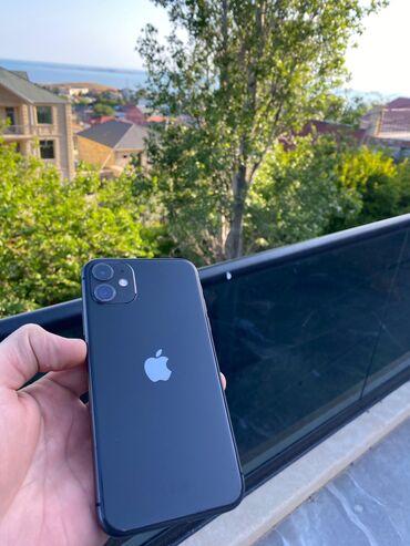 Apple iPhone: IPhone 11, 128 GB, Qara