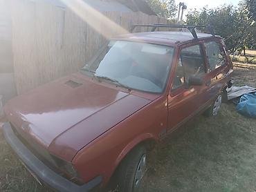 cz 90: Zastava Yugo, crvena boja, trovratni hečbek. Karakteristike i — 2
