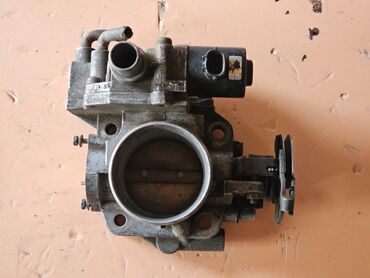 Дроссельные заслонки: Дроссельная заслонка Mazda 1993 г., Б/у, Оригинал, Германия — 2