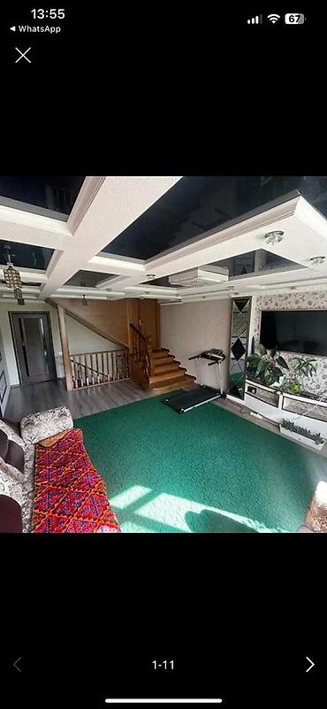 Продажа коттеджей и домов: Продаётся дом с хозяйственным двором и постройками. Основные — 16