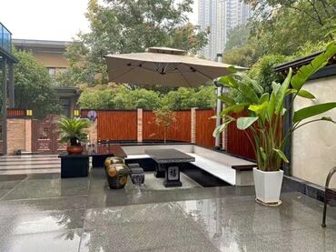 садовый зонт: Продается зонты с боковой опорой для летнего кафе, ресторанов, террасы