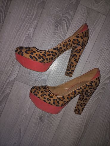 женские леопардовые туфли: Туфли 40, цвет - Черный