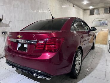 Chevrolet: Chevrolet Cruze RS – sedan - Rəng: tünd al qırmızı (metallik) - — 3