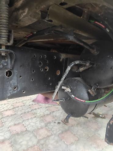 7 nəfərlik avtomobillər: 1992 il, motor 8 l, Bort, İşlənmiş — 8
