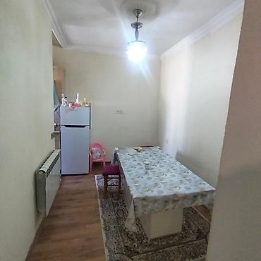 Həyət evləri və villaların satışı: Binəqədi qəs. 3 otaqlı, 100 kv. m, Orta təmir — 4