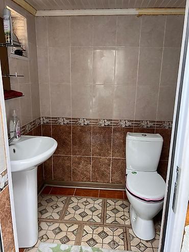 Продажа домов: Полдома, 80 м², 5 комнат, Собственник — 12