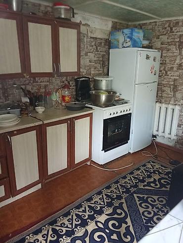 Продажа коттеджей и домов: Продается полдома,участок 4 — 7