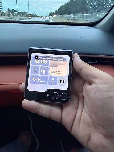 printir: Samsung Galaxy Z Flip 5, rəng - Qara, Simsiz şarj — 2