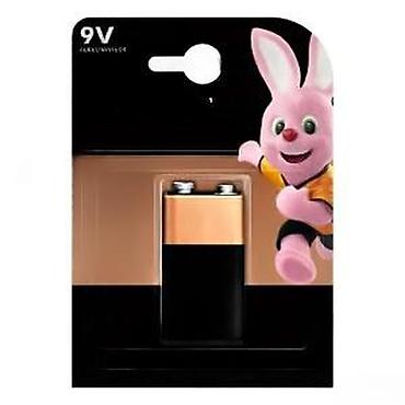 Baterije: Duracell 9V alkalna baterija (6LR61/MN1604) - Tip: 9V blok baterija - — 12