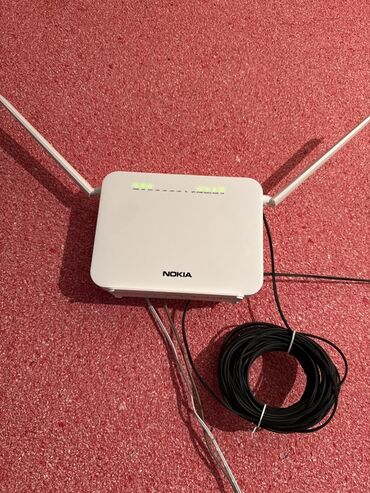 el modemi: Nokia simsiz router - Brend: Nokia - Rəng: ağ - İki xarici antena –