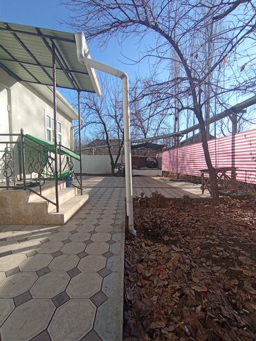 Продажа квартир: 5 и более комнат, 86 м², Индивидуалка, 1 этаж, Косметический ремонт at lalafo.kg — 3 Продажа квартир: 5 и более комнат, 86 м², Индивидуалка, 1 этаж, Косметический ремонт — 3